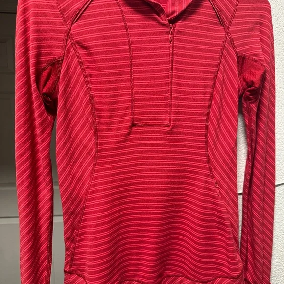 LULULEMON Think Fast Pullover Red stripe - Picture 7 of 10